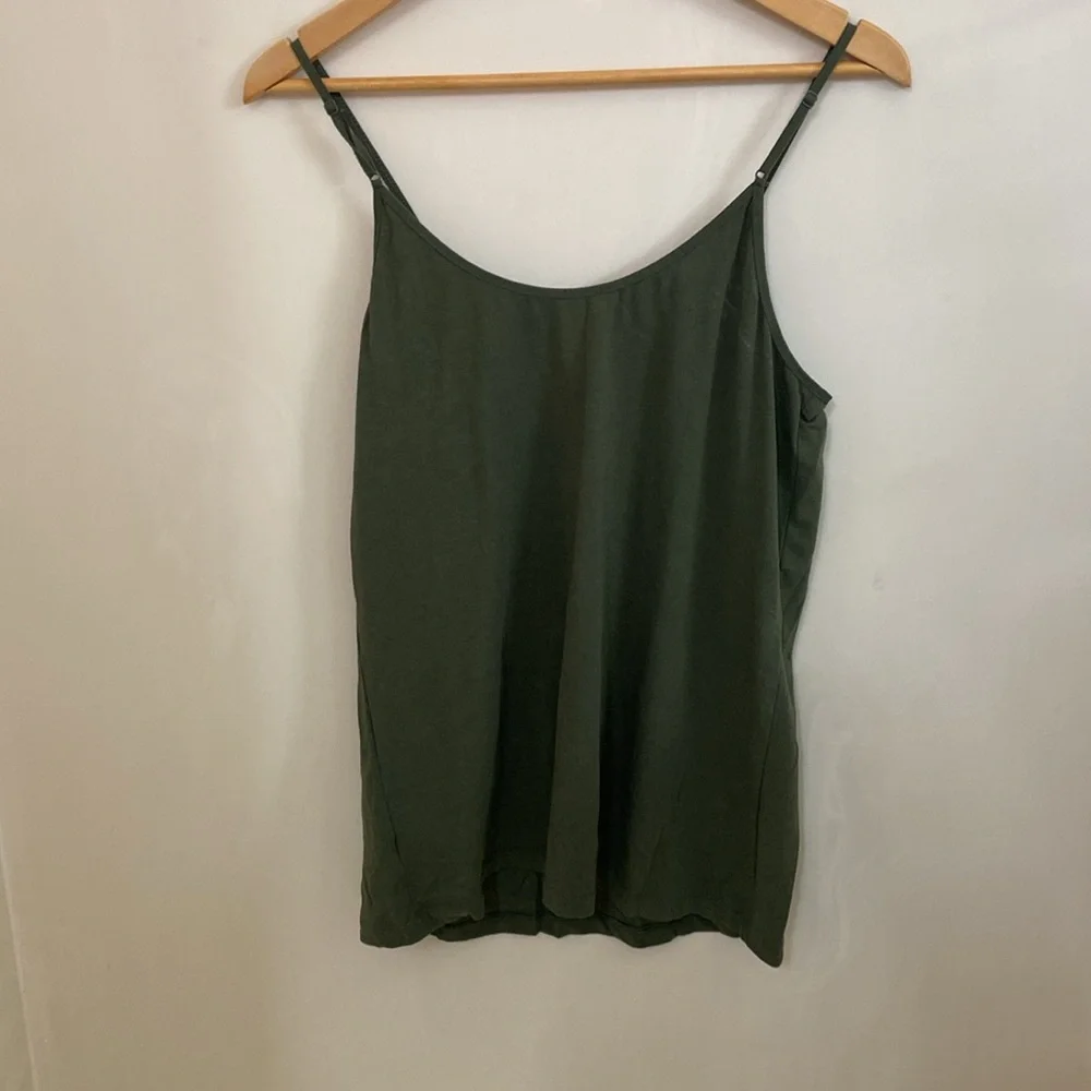 Tank top - Picture 2 of 5